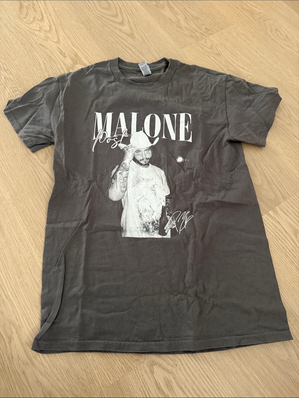 Post Malone Gildan Graphic Tee - Charcoal grey Men's Shirt in size Small